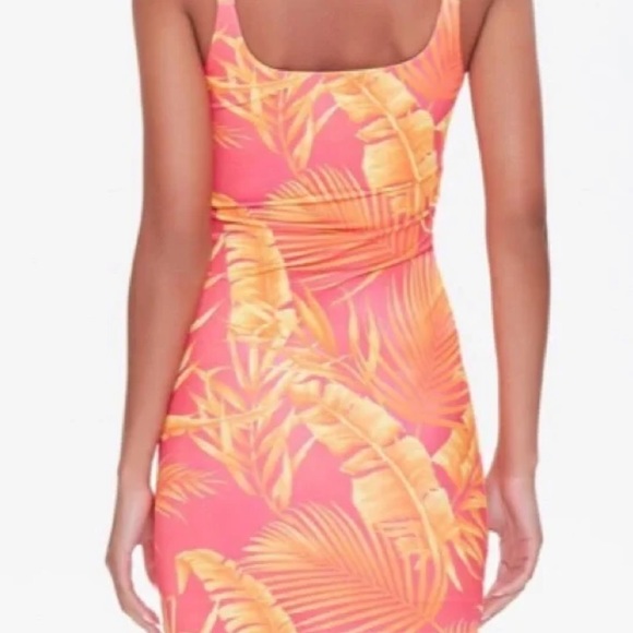 Forever‎ 21 Tripical Leaf Mini . NWT. Retail 35 - Picture 4 of 11